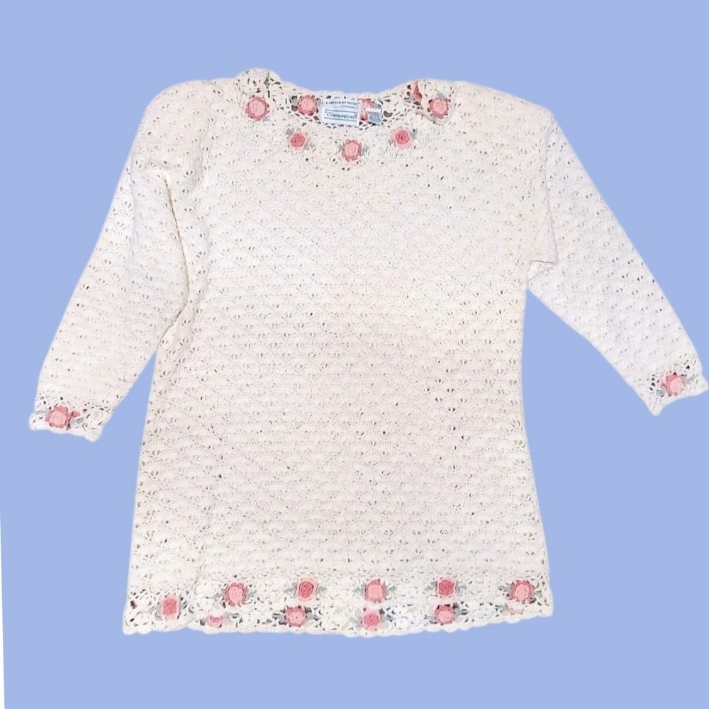 Shenanigans Vintage Hand Crochet Floral Sweater Cream Rose Women Large